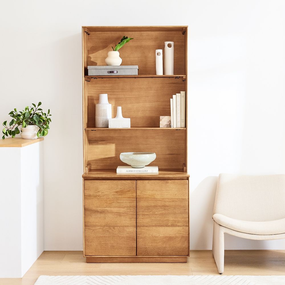 Wood hutch 2025