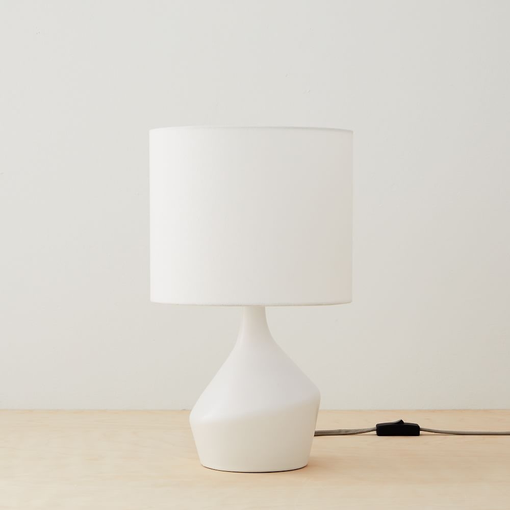 White mini outlet table