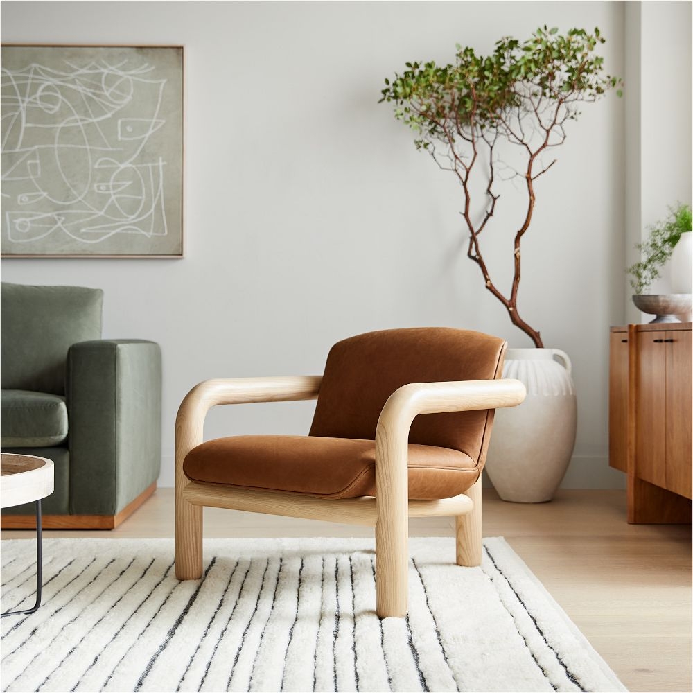 Scandinavian leather chair store