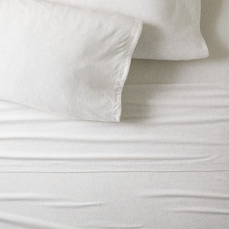 Sheets store and pillowcases