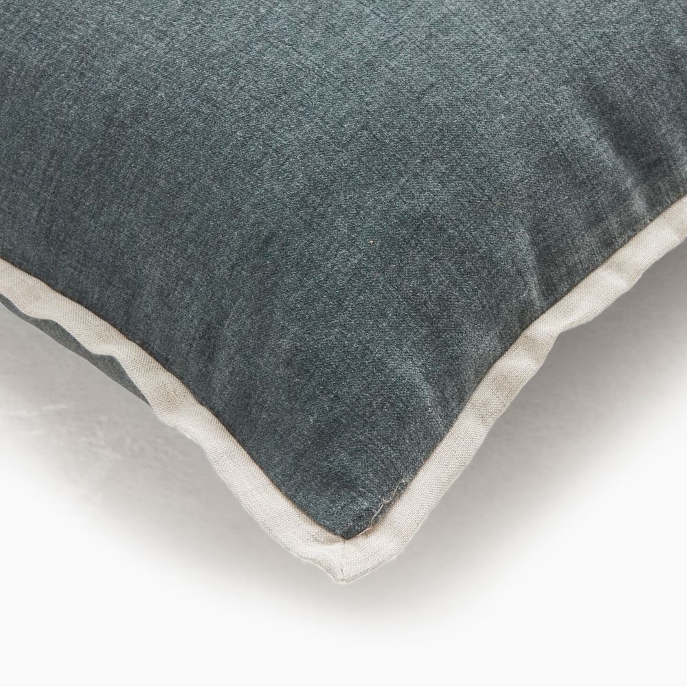 Cotton velvet pillow covers top