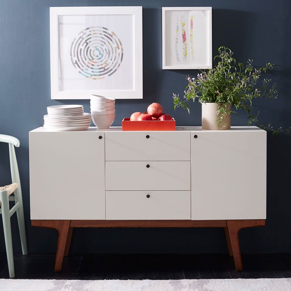 Dining room shop buffet