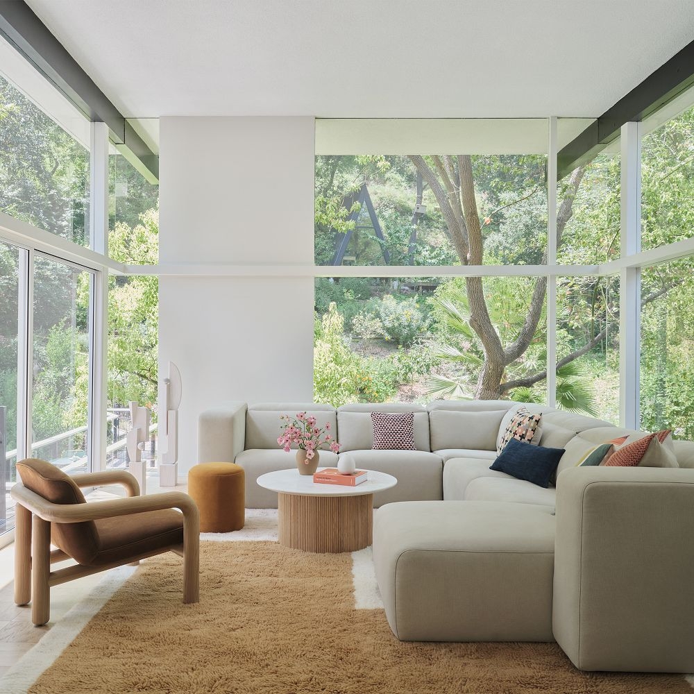 Round coffee clearance table living room