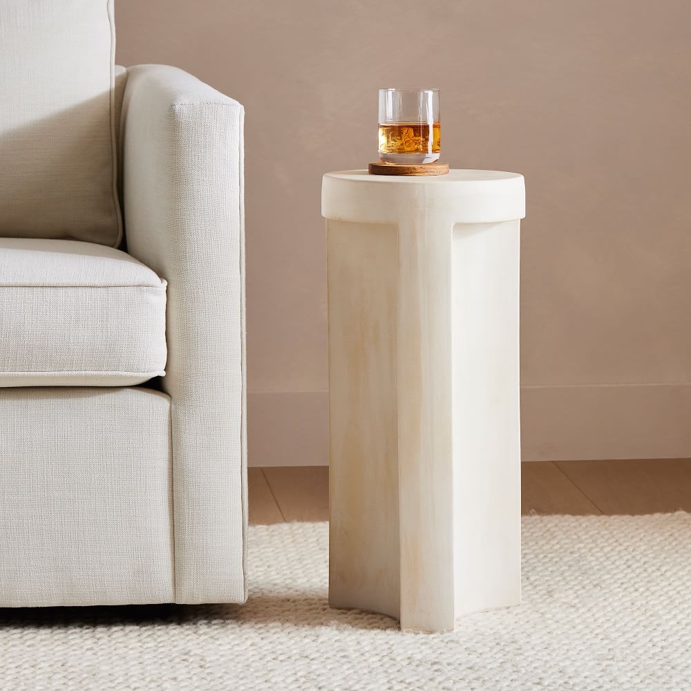Indoor Outdoor Essie Drink Table 10