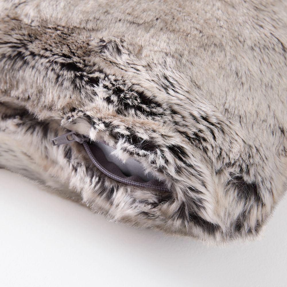 Faux fur ombre pillow hotsell