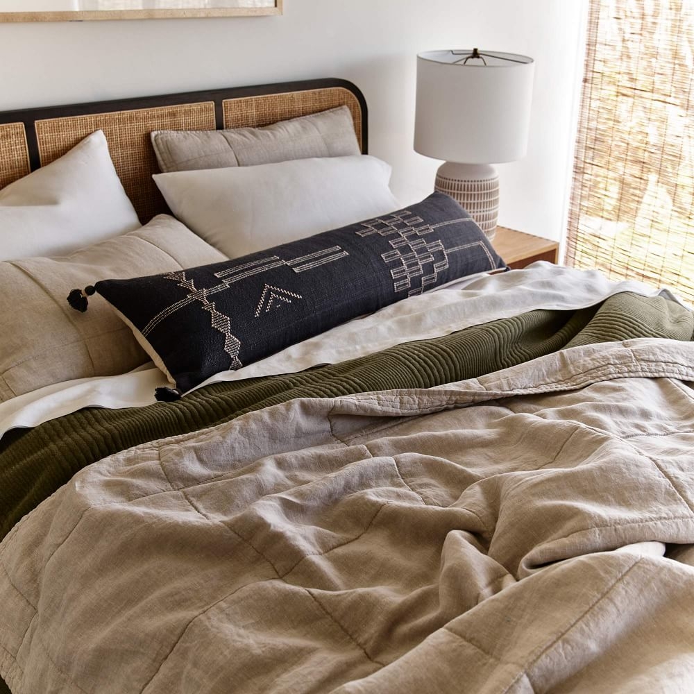 Lumbar pillowcase discount