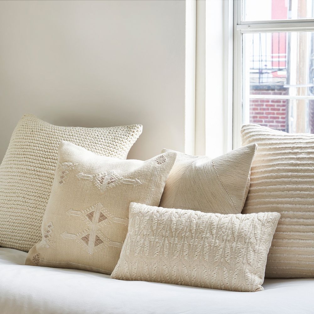 Cream deals knit pillow
