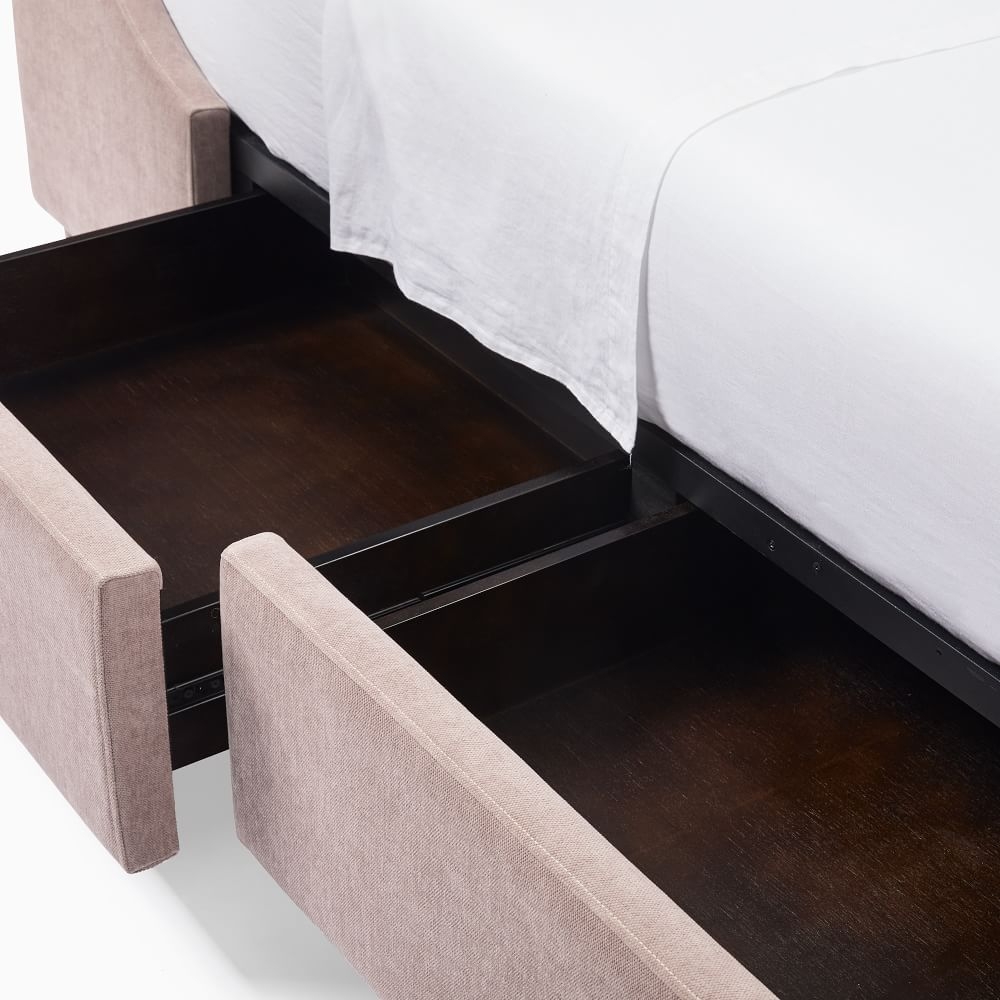 King bed with shop drawer storage
