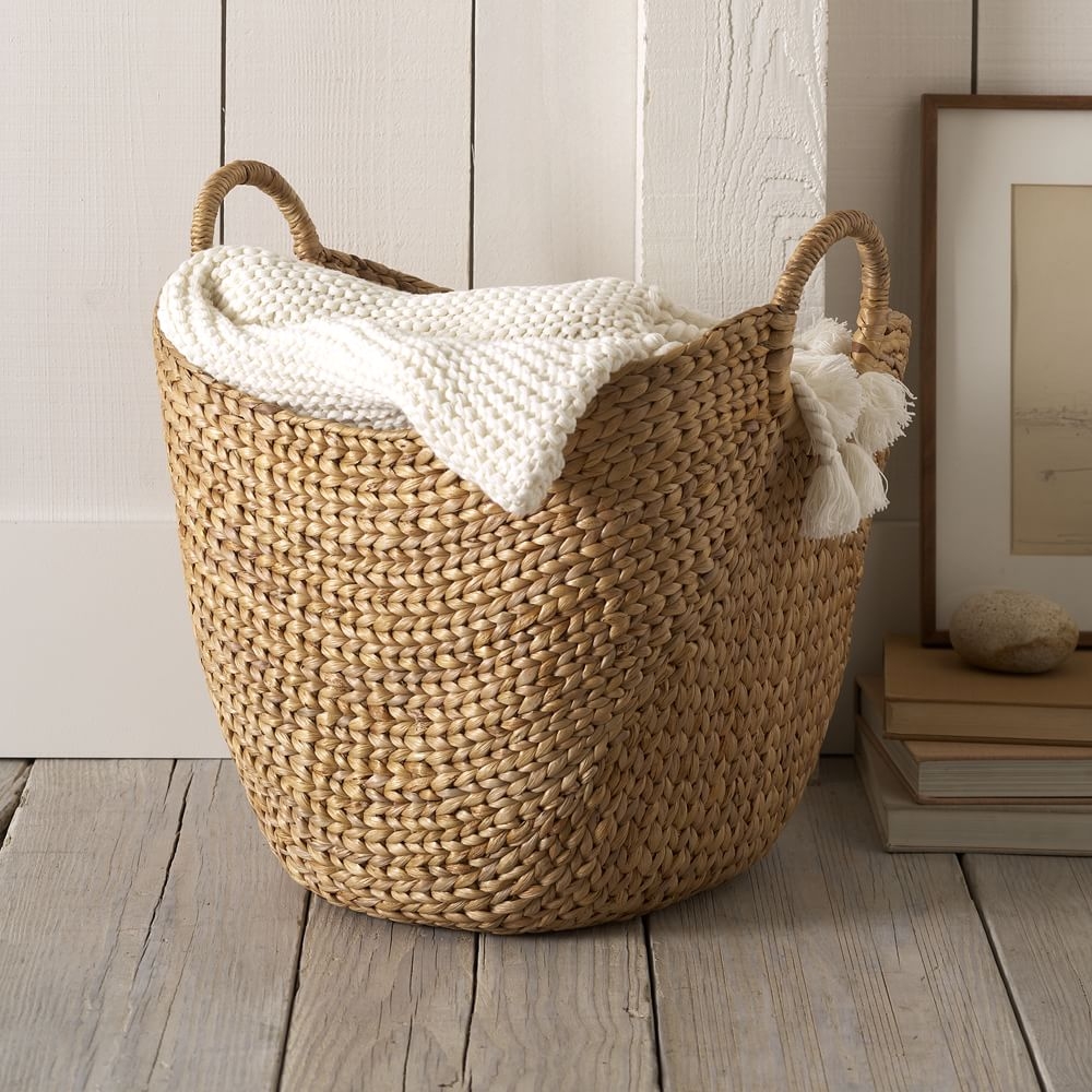 Wicker basket shop with lid large
