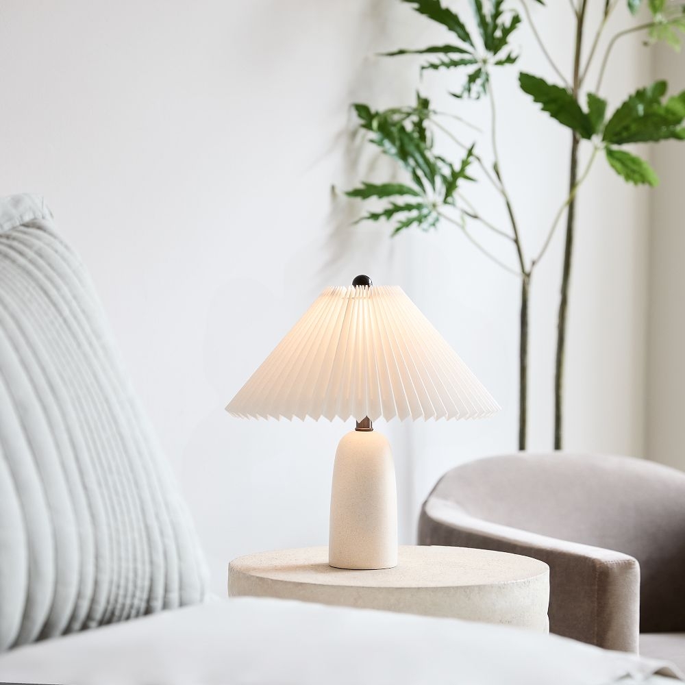 Table with sales light