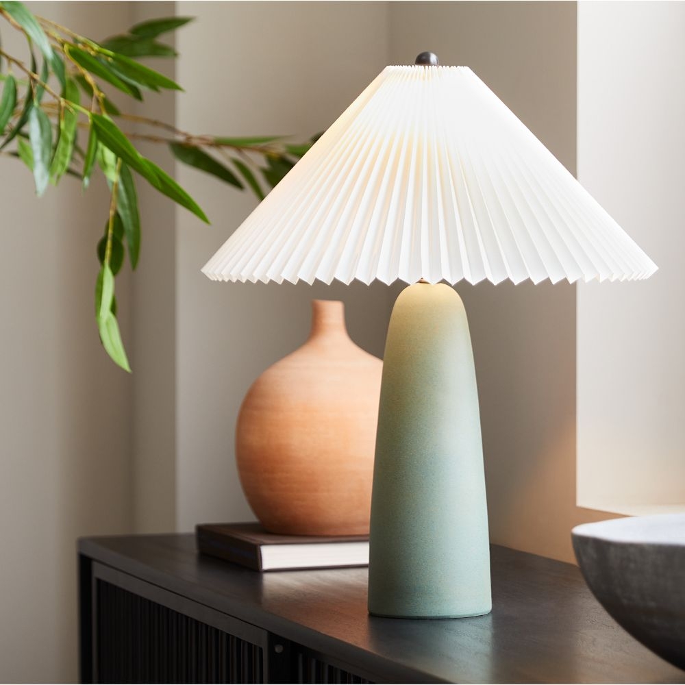 Pleated cheap table lamp