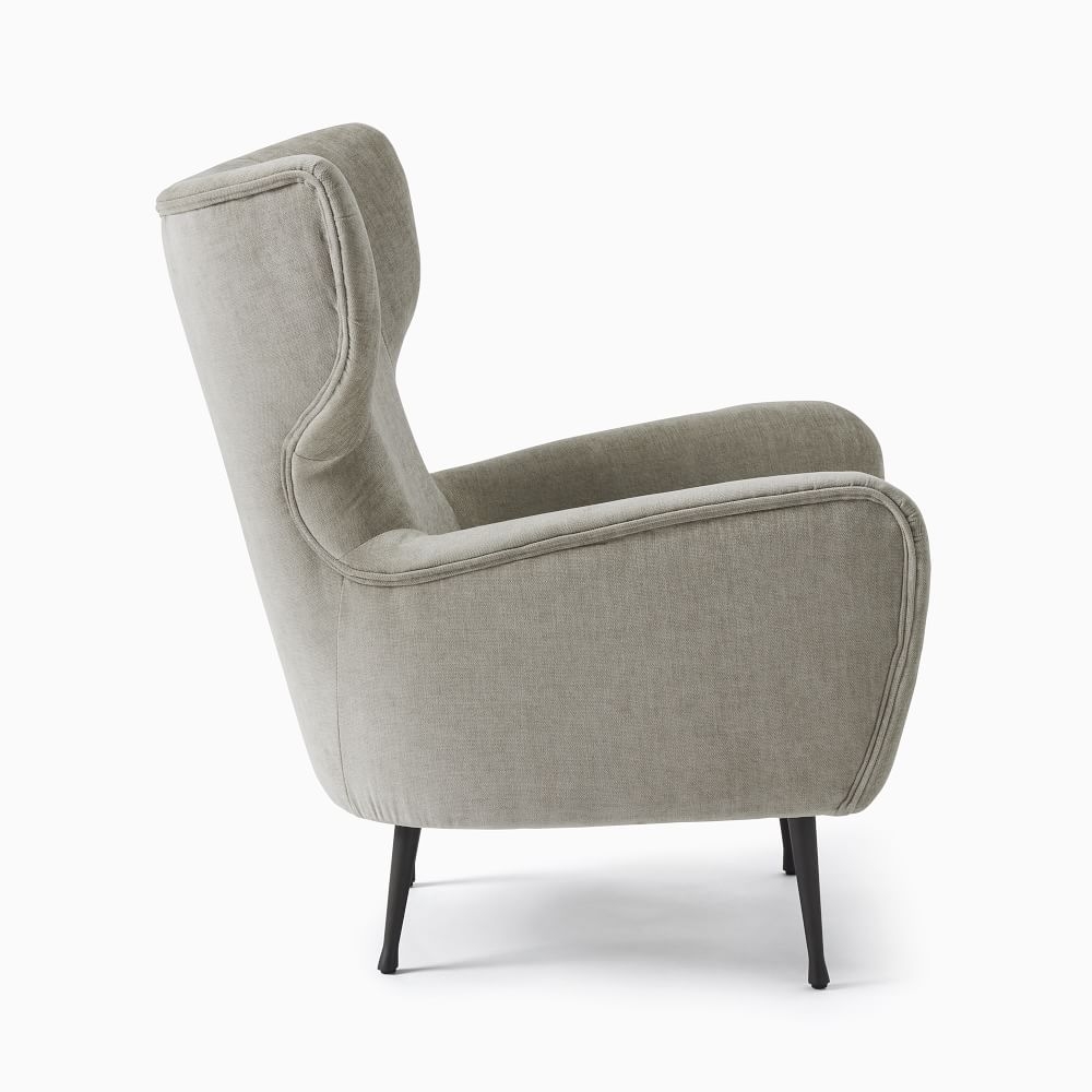 Swivel wing outlet chair