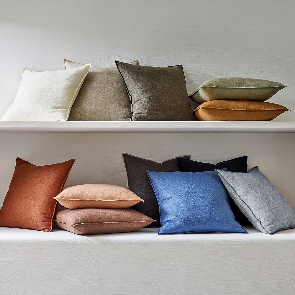 Classic throw pillows hot sale
