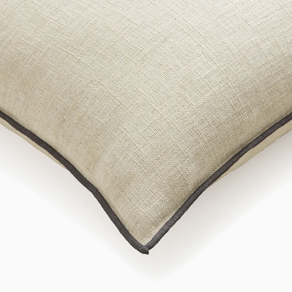 Black linen hot sale pillow