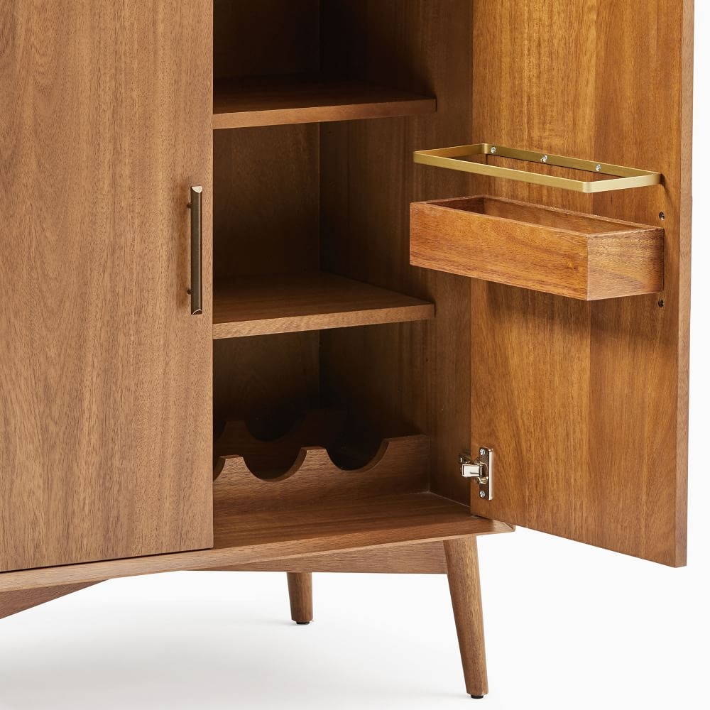Wooden store bar unit