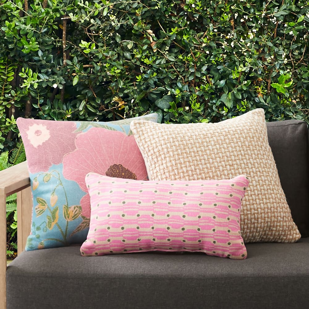Outdoor pillows 20 x 20 discount