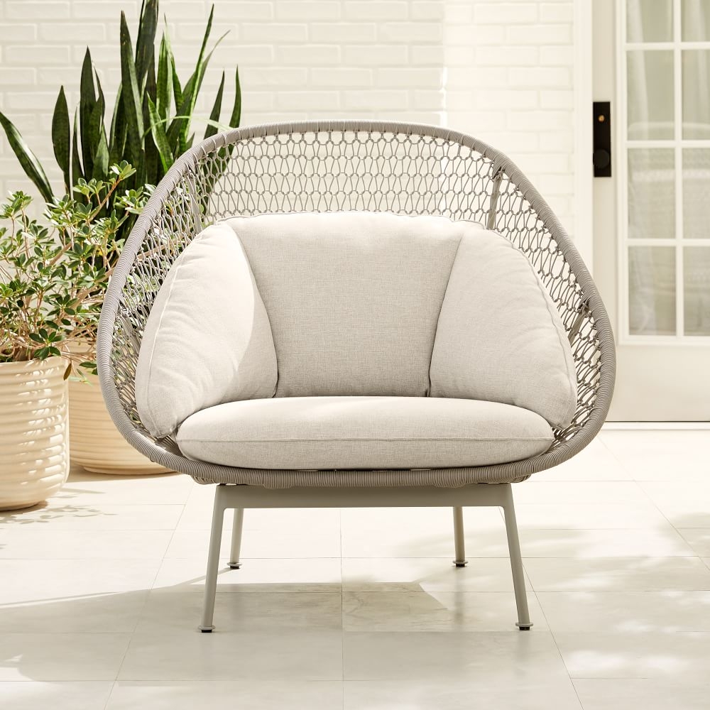 Single outdoor lounge chair hotsell