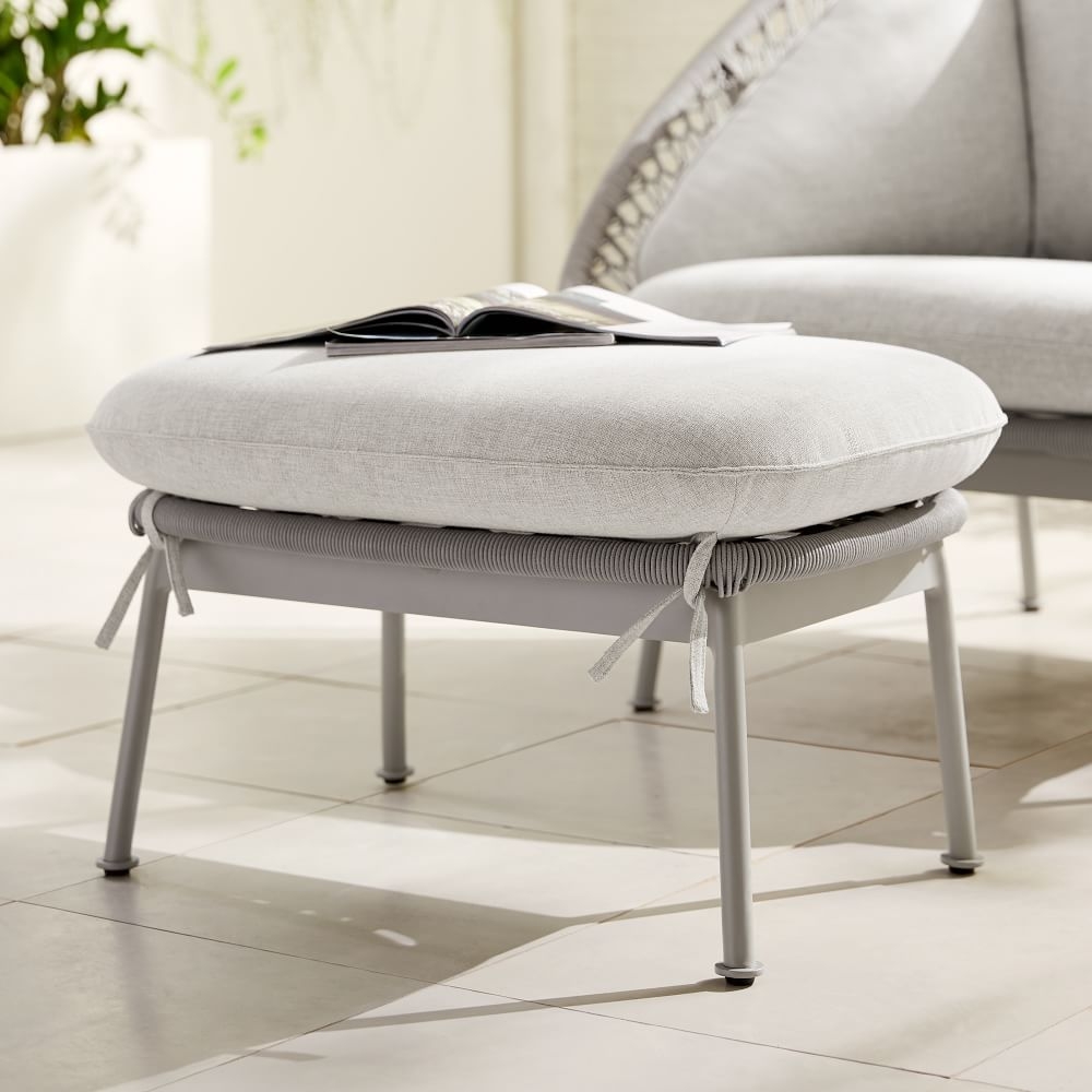 Outdoor footrest outlet