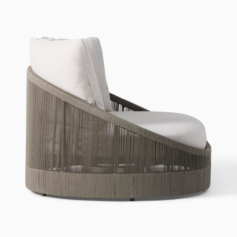 Outdoor statement chair deals