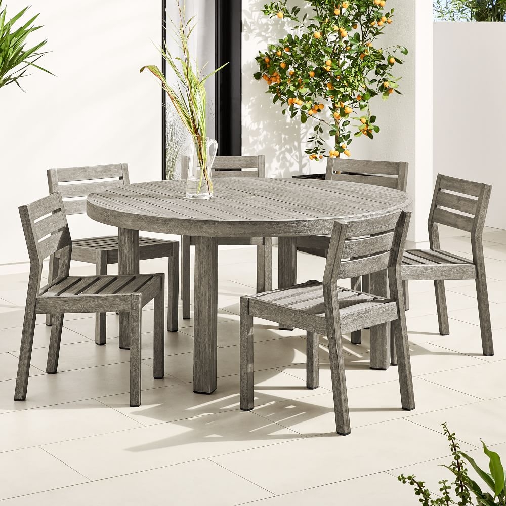Outdoor sales circle chair