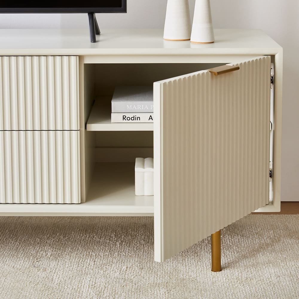West elm hot sale quinn media console