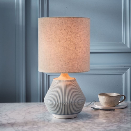 Rabbit lamp shop