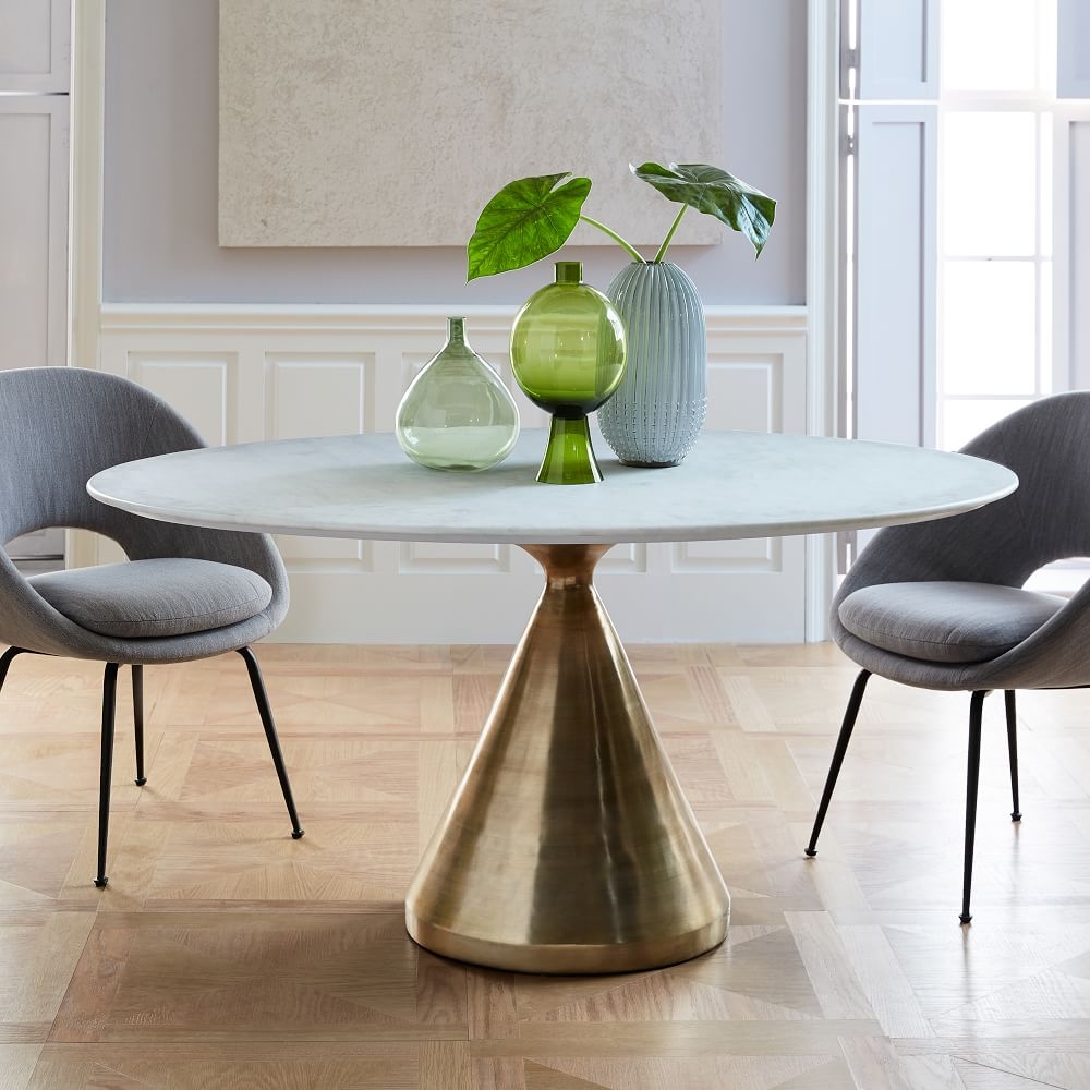 White marble outlet table