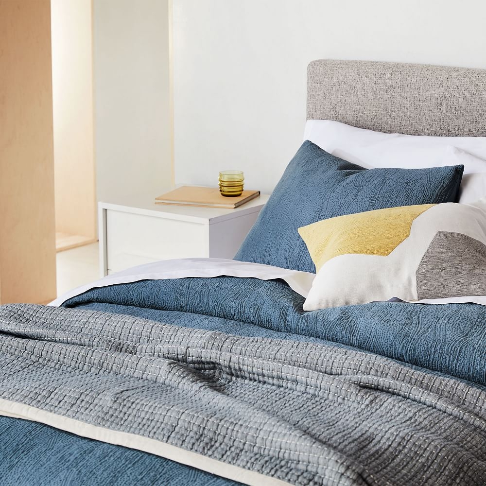 Mauve pillow on sale shams