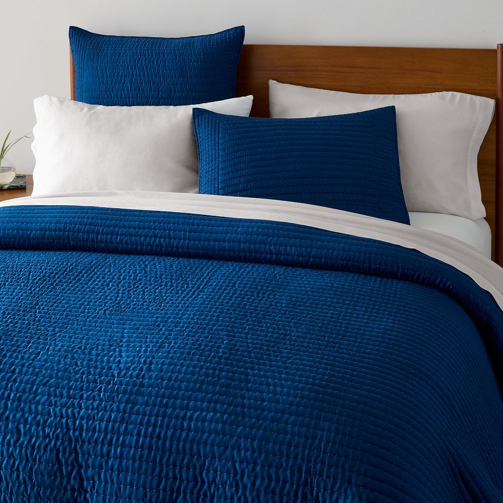 Navy blue hotsell coverlet and shams