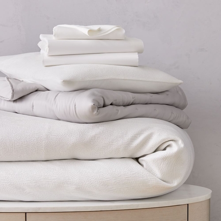 Sheets store & pillowcases