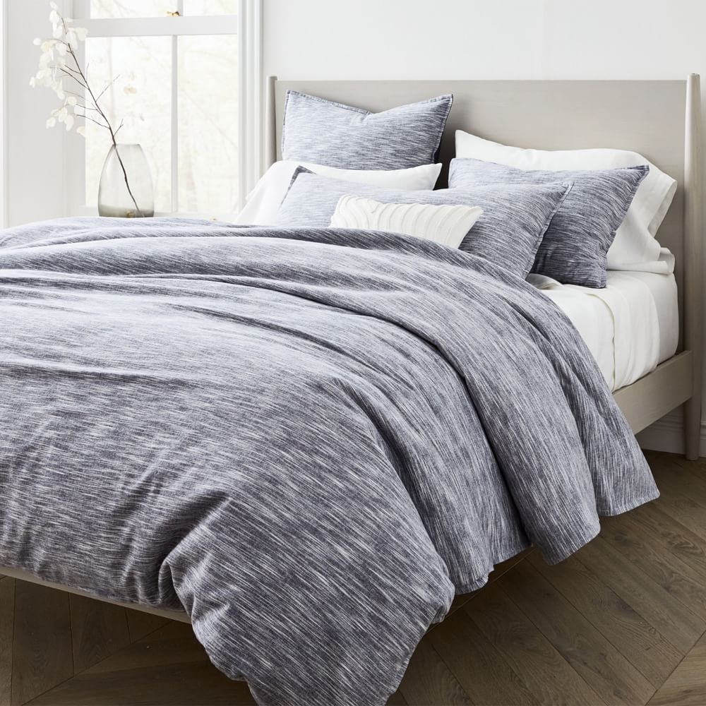 Queen size pillow covers top