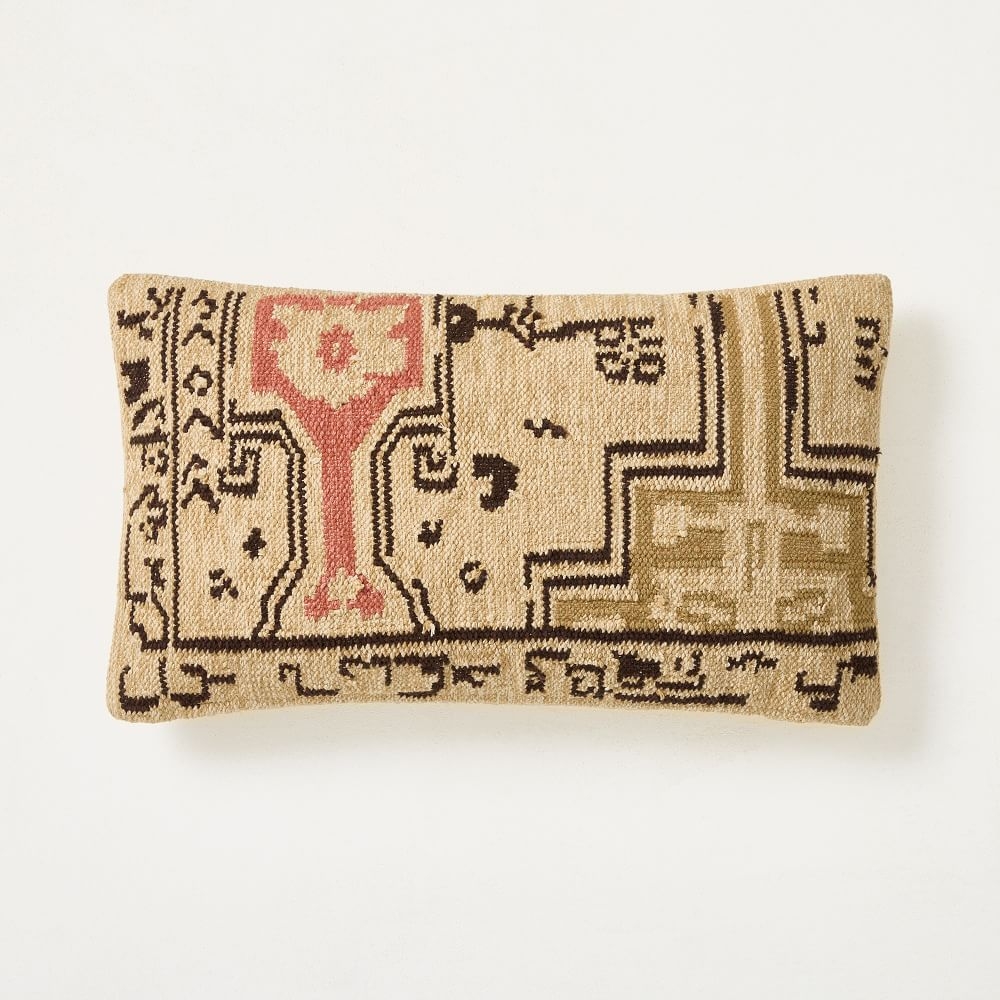 Kilim throw sale pillows