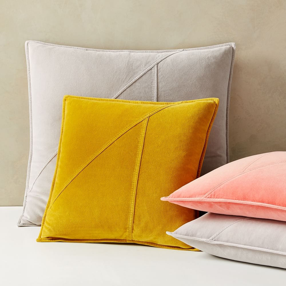 Velvet top pillow cases