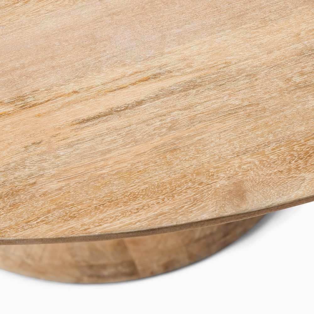 Winona Round Pedestal Dining Table 48
